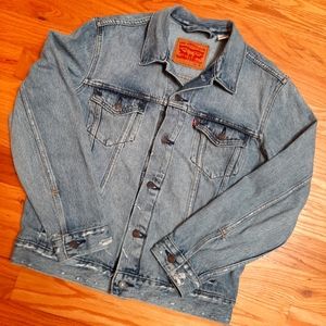 Levi's Denim Trucker Jacket. Men's Medium